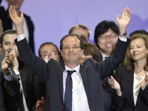 Les leaders étrangers félicitent François Hollande